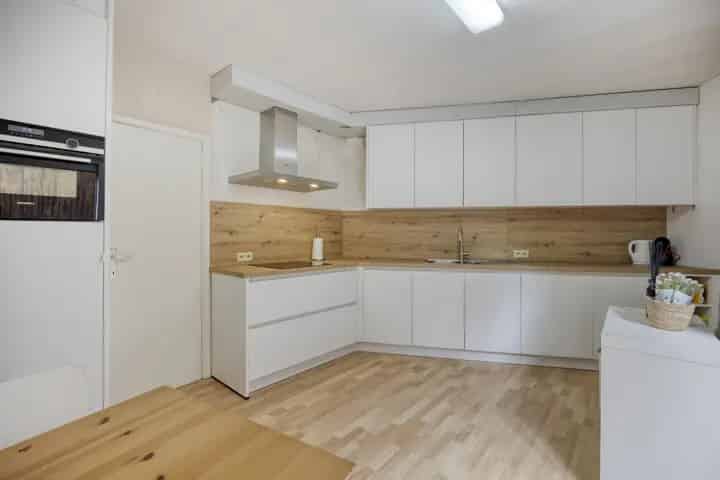 Gelijkvloers appartement te koop Zele