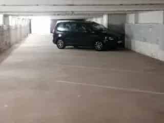 Parking te huur Evere - Vlakbij Halte Cicero