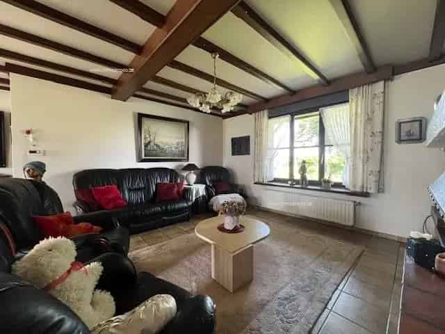 Huis te koop Zwevezele 5 slaapkamers grote tuin