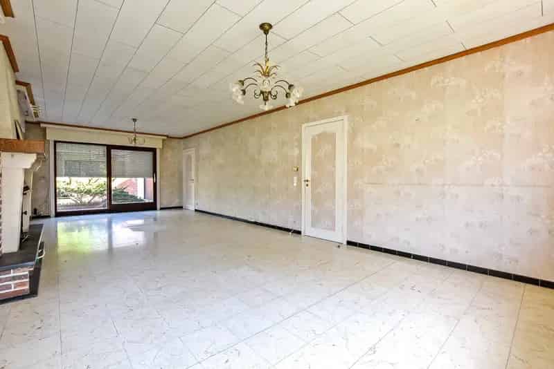 Gelijkvloerse Villa 750m² Centrum Diksmuide