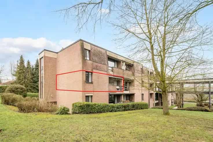 Serviceflat Te Koop Leuven: Ruime & Gerenoveerde Flat met Terras
