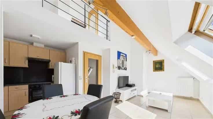 Appartement Te Koop Jambes - Ruim Duplex Nabij Voorzieningen
