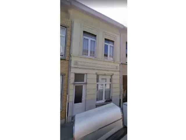 Eengezinswoning Kersbeekstraat 1906 gerenoveerd 2000