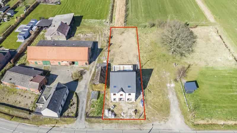 Ruime Casco Woning te Koop Sint-Gillis-Waas