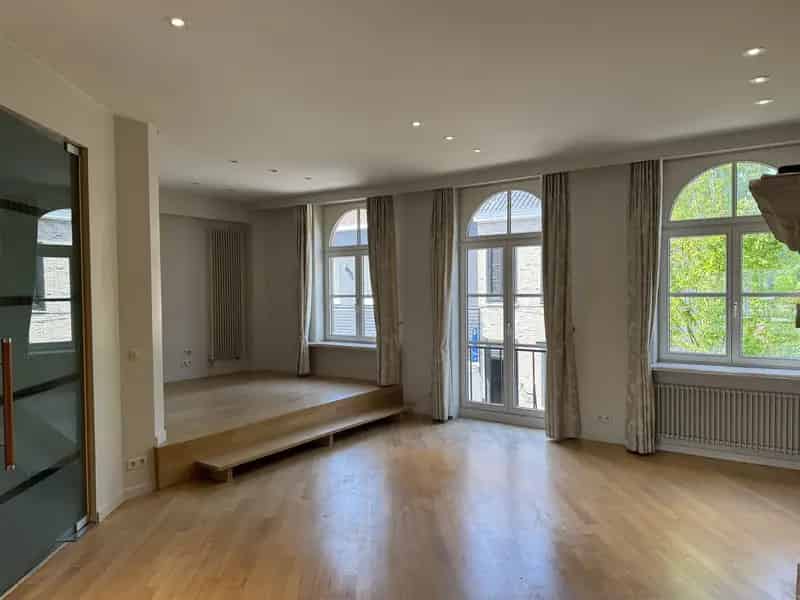 Ruim Duplex Appartement 3 Slaapkamers te Huur Vichte