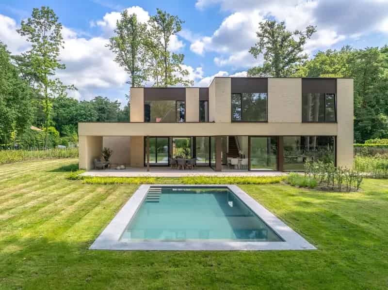 Luxe Nieuwbouwwoning Halle Zoersel met Zwembad