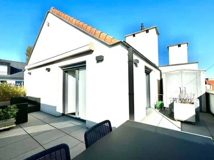 Penthouse Te Koop Nabij Veerboot - 130m² + 90m² Terras