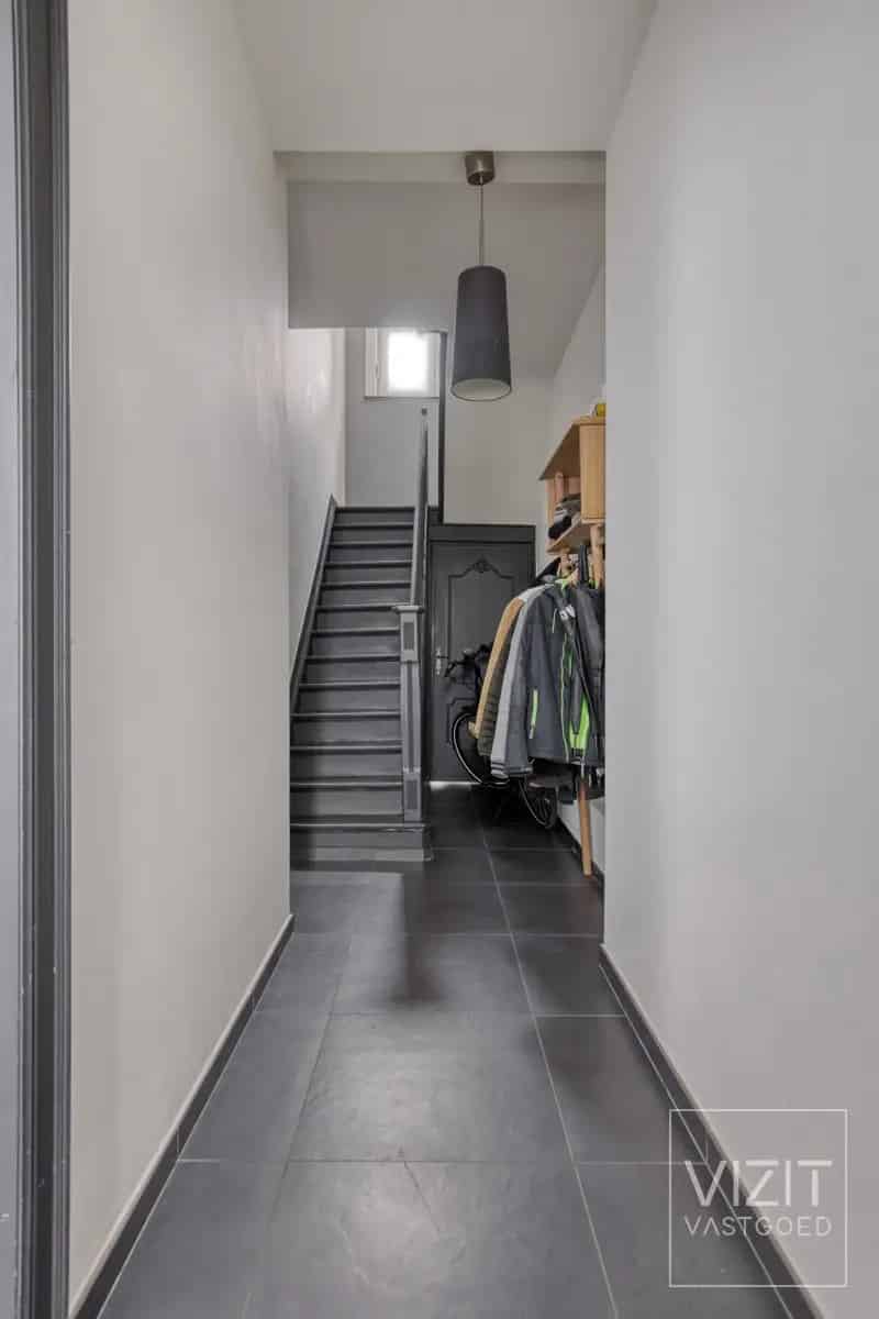 Huis te huur 3 slaapkamers tuin kelder