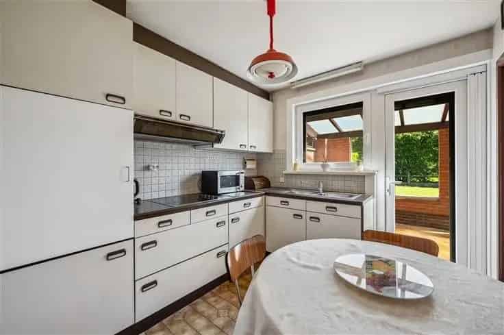 Huis Te Koop 3 Slaapkamers Tuin Garage Stille Straat
