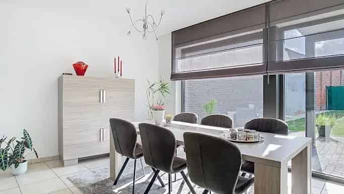 Gelijkvloers Appartement 3 slaapkamers te huur Kruibeke