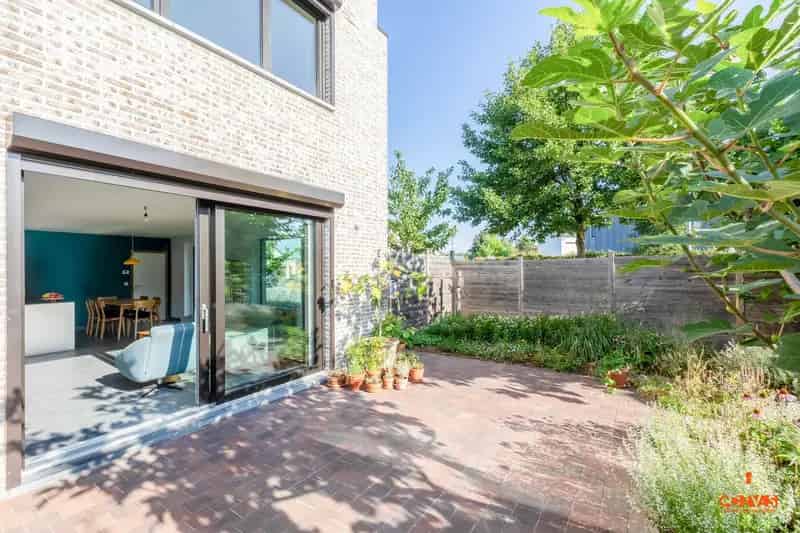 Huis te koop Wondelgem: 3 slaapkamers, tuin, garage, 11 zonnepanelen