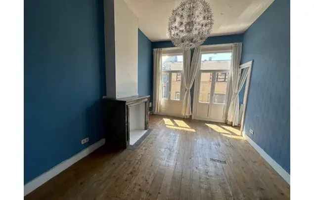 Huur 1 slaapkamer appartement van 75 m² in Antwerp