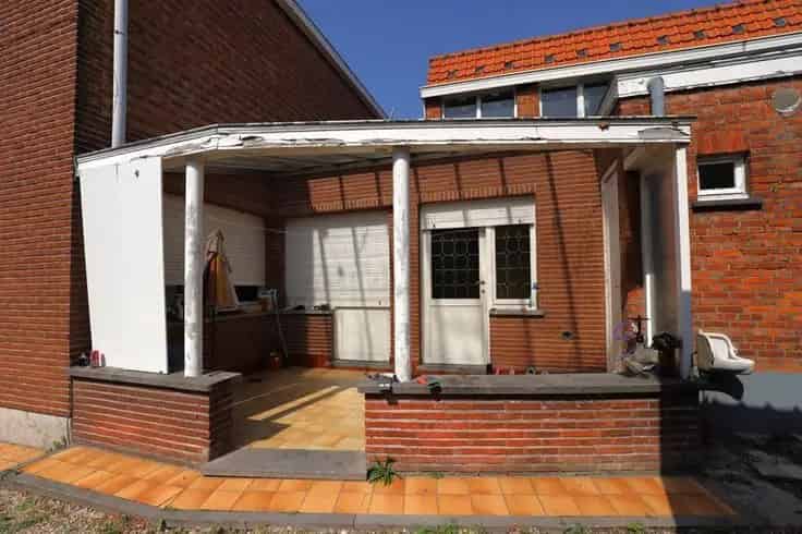Huis Te Koop Putte Centrum Ruime Renovatieproject 3 slaapkamers