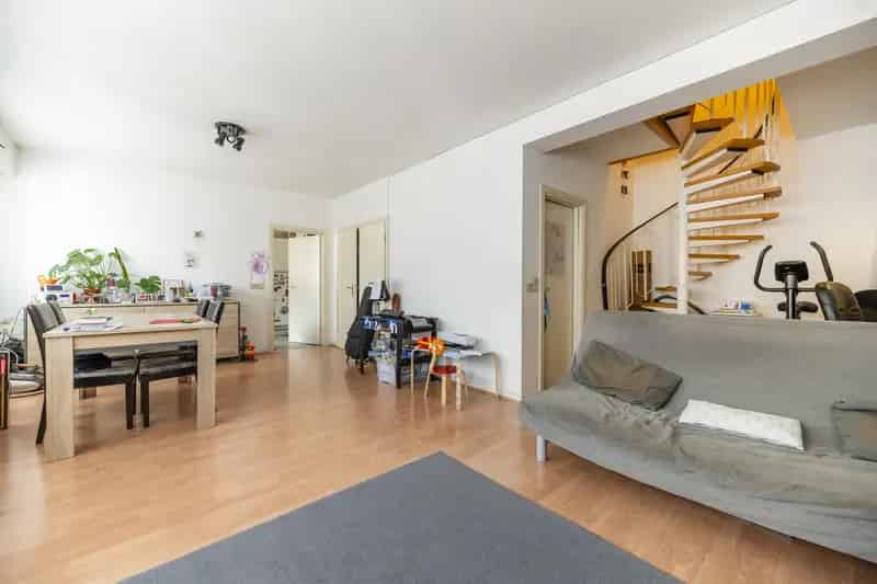 Duplex Appartement te Huur Brussel - 2 slaapkamers - 145m²