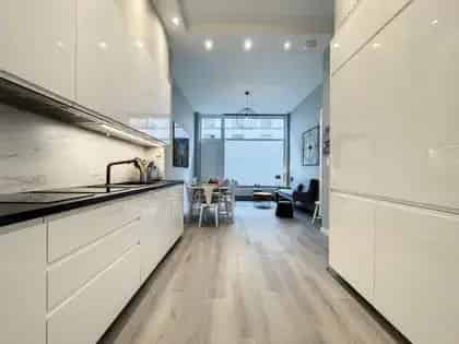 Kamer te Huur Quartier Des Squares 9 Slaapkamers Gemeubileerd
