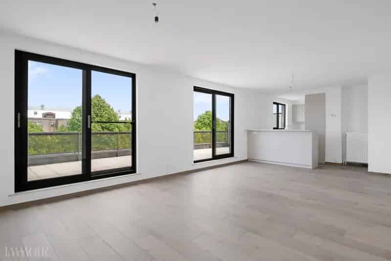 Penthouse te koop Brasschaat 84m² 80m² terrassen