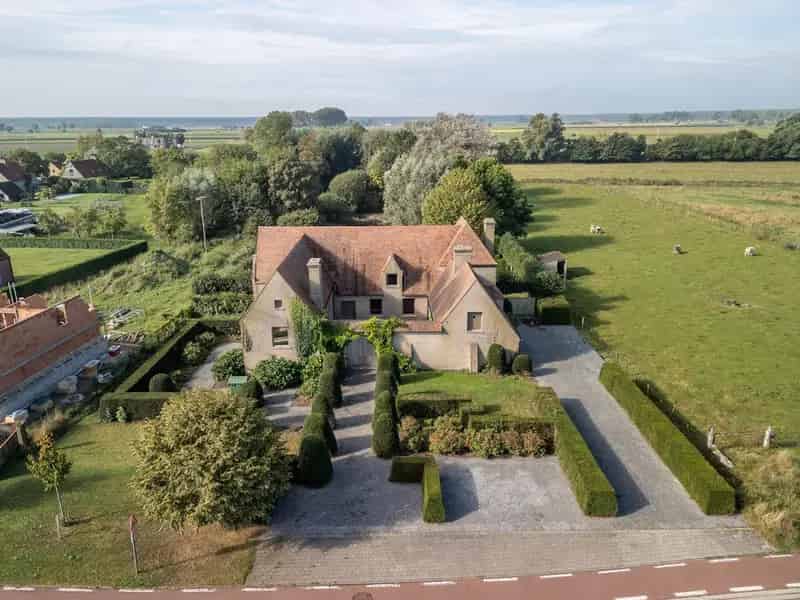Landhuis te huur Lapscheure 4 slaapkamers grote tuin
