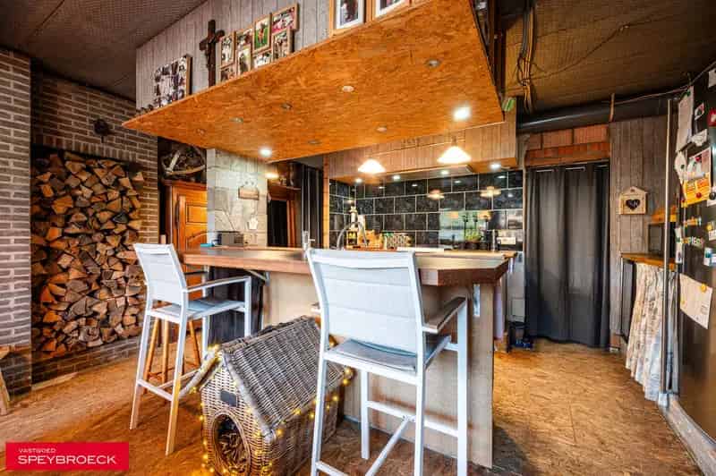 Huis te koop in Eine Oudenaarde 5 slaapkamers grote tuin