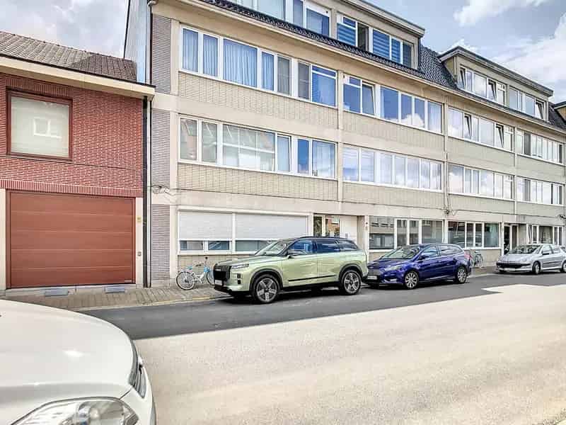 Appartement te koop Sint-Niklaas: Instapklaar 2 slaapkamers