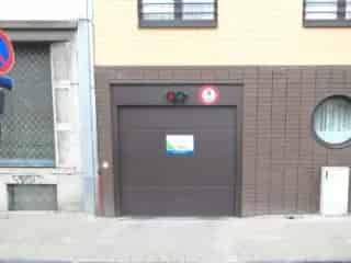 Parking te Huur Laken - Nabij Station en Kasteel