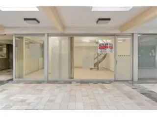 Handelspand te koop Genk Centrum 96m²