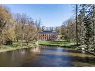 Villa te koop - Luxueuze Eigendom Nabij 900m²