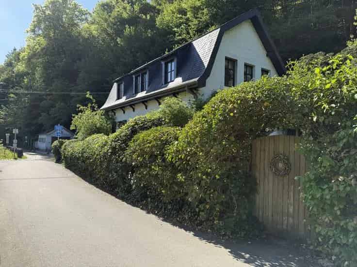Unieke Authentieke Woning met Bijgebouw te Koop