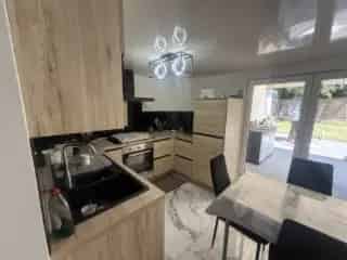 Huis te Koop Montignies-sur-Sambre  Gerenoveerd  Familiehuis
