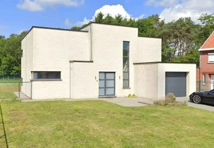 Vrijstaande Moderne Woning Veel Lichtinval Rustig Gelegen