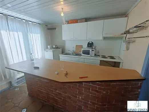 Appartement te koop: Renovatieproject in rustige omgeving