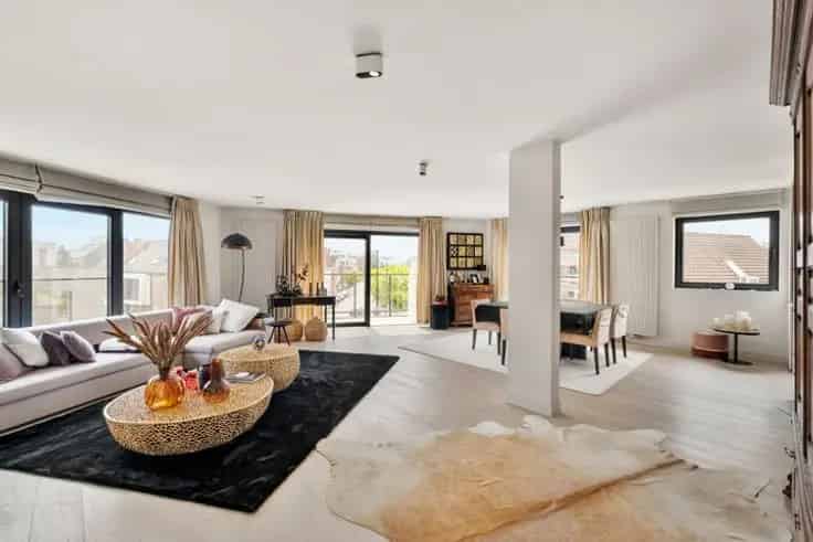 Penthouse Te Koop 260m2 Luxe Appartement Nabij Centrum