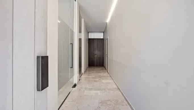 Handelspand te koop Ieper Centrum 586m²