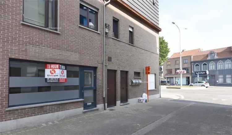 Kantoorruimte te huur Eeklo: Praktijkruimte en archief