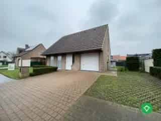 Huis te huur Eernegem 3 slaapkamers tuin garage