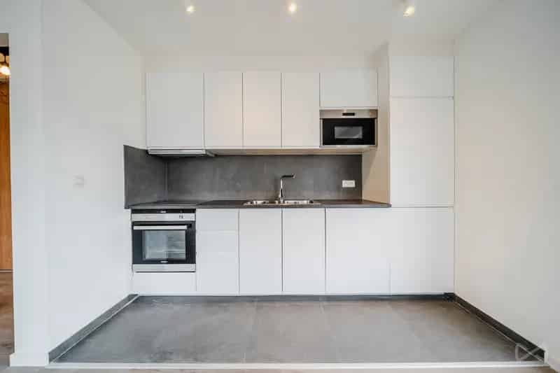 Appartement te Koop Evere 2 slaapkamers Gerenoveerd Terras