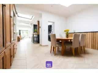 Huis te Koop Mouscron 216m² Gerenoveerd 3 slaapkamers Tuin