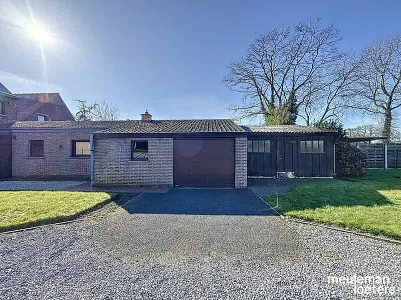 Te renoveren woning Lotenhulle