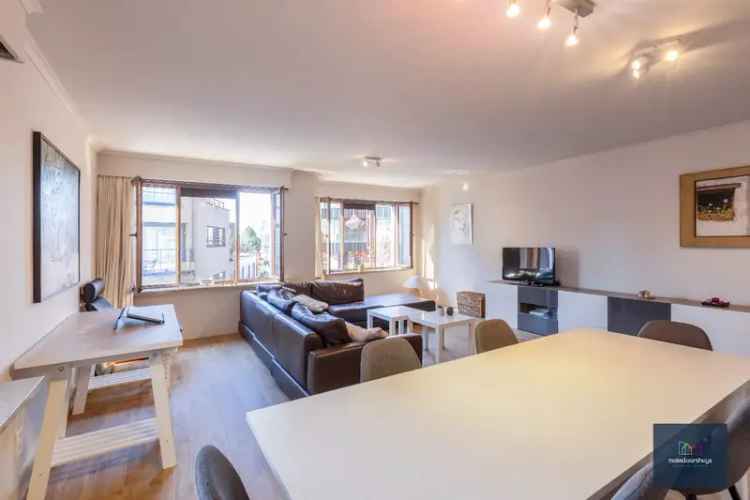 Ruim Appartement te Huur 2 slaapkamers Garage Centrum Nevele
