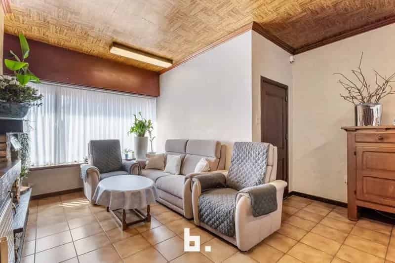 Huis te koop Roeselare: Renovatieproject met potentieel