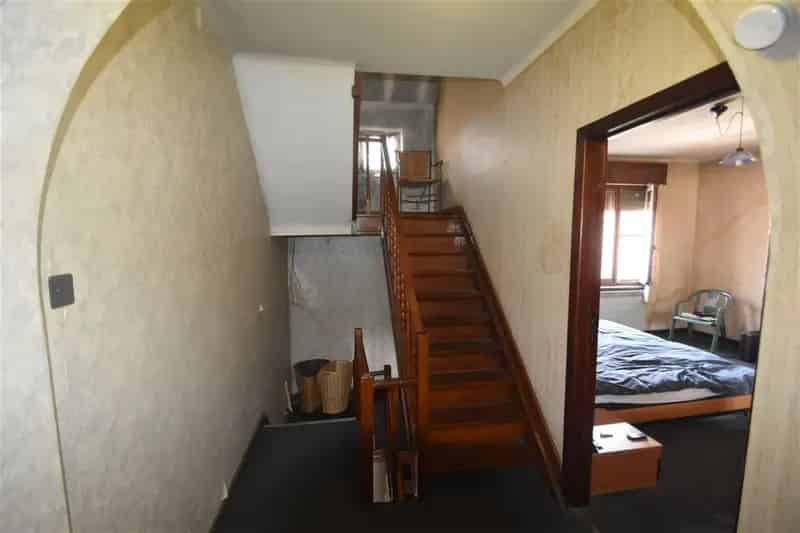 Rijwoning te renoveren of bouwgrond Lebbeke centrum