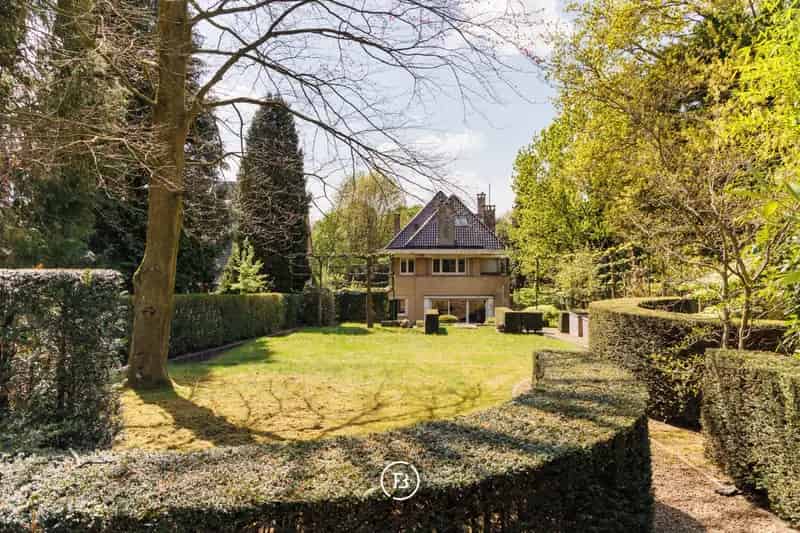 Huis te huur Art Deco Villa 600m² tuin privacy