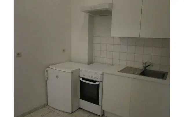 Huur 2 slaapkamer appartement van 802 m² in Brussels