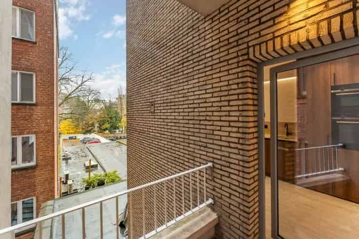 Gerenoveerd 3 Slaapkamer Appartement Te Koop Centrum