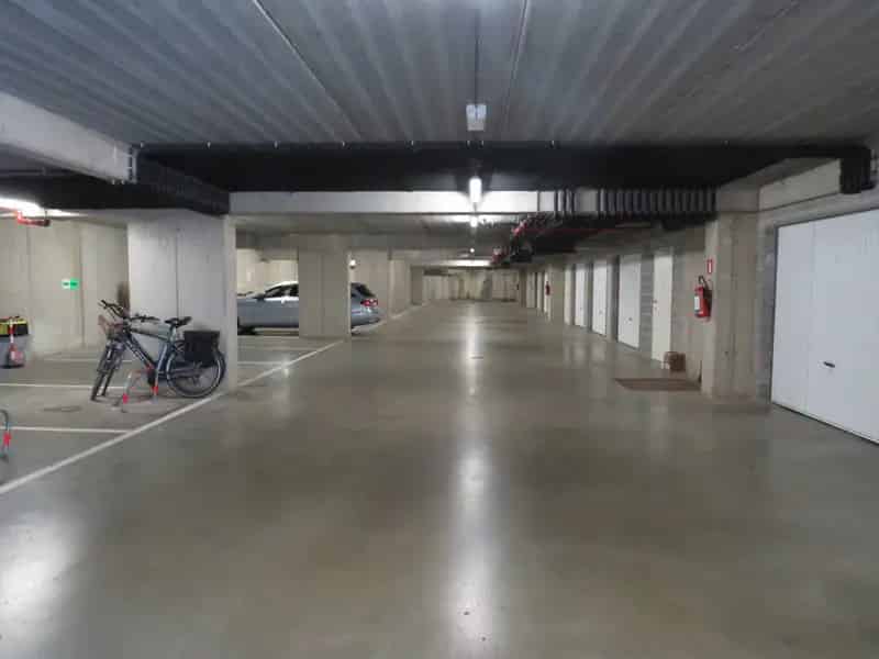 Garage te koop Damse Vaart