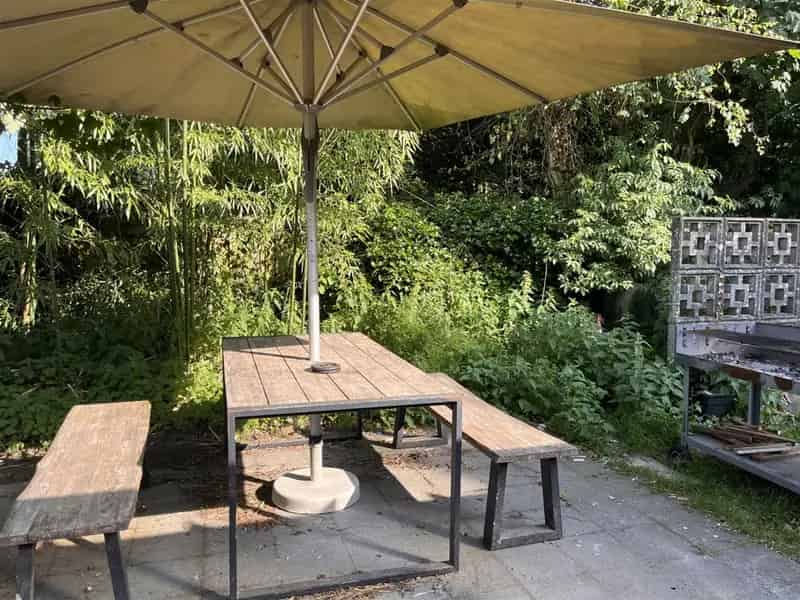 Huis te koop Brecht: Rustig Wonen met Veel Potentieel