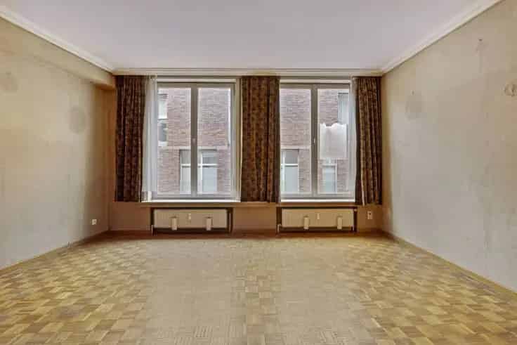 Te renoveren appartement Brugge 2 slaapkamers