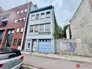 Huis te koop Boom - Grote woning met tuin en ontwikkelingspotentieel