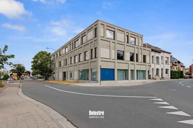 UNIEKE NIEUWBOUWKANTOREN MET PARKING