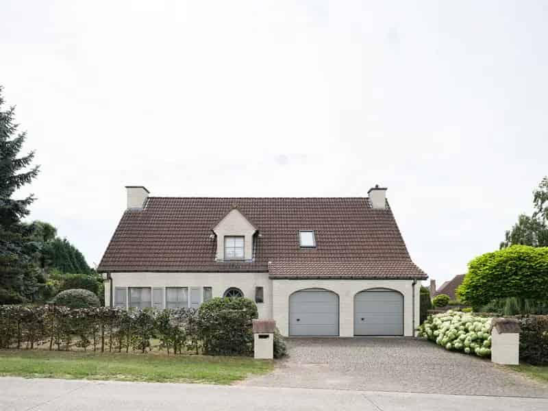Huis te koop Laarne 4 slaapkamers Instapklaar gerenoveerd