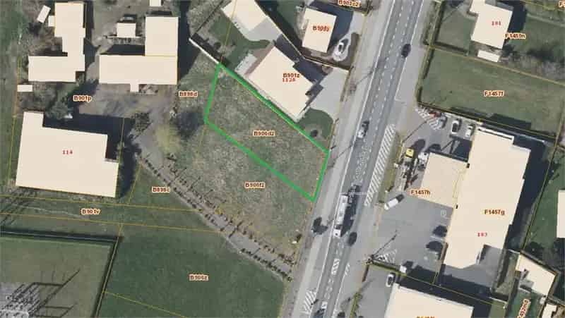 Handelspand te koop Zedelgem: Bouwgrond 815m²